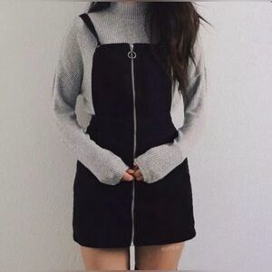 Divided by H&M Faux Suede Zip Up Jumper Pinafore Overall Mini Dress Black (8)